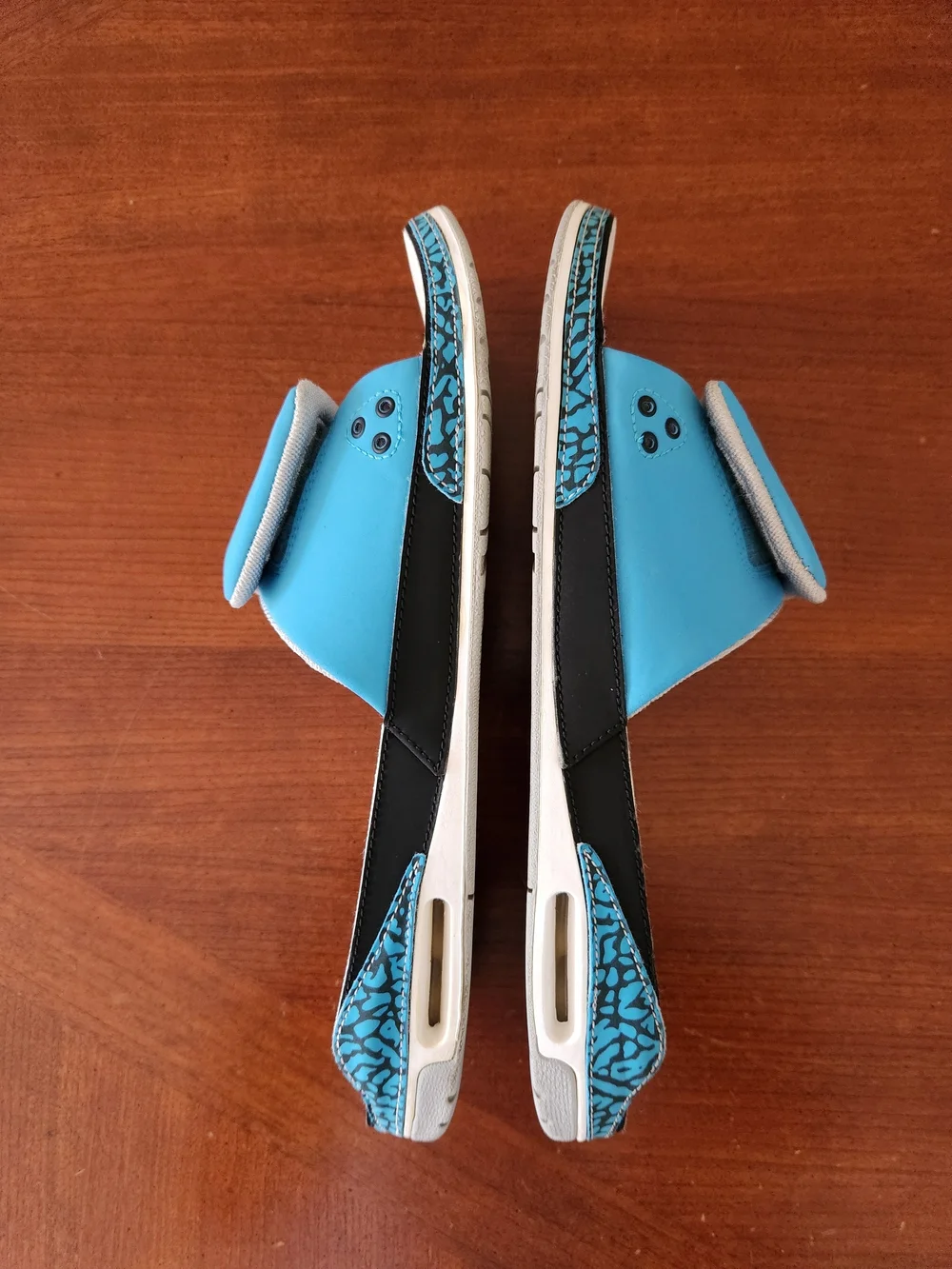 2013 Jordan Hydro 3 Slides Size 12 Men Used & Hard To Find!